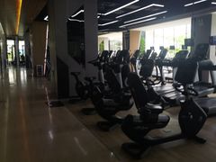 -威克健身游泳(万菱汇店)