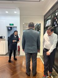 -亨生西服(陕西北路店)