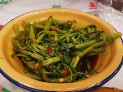 热拌空心菜-东排食堂长沙小吃大排档(五一广场店)