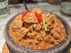 石锅手打牛肉丸-潮堂 · 潮州菜(恒隆广场店)