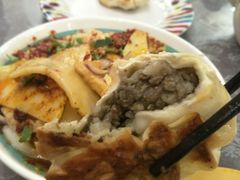 -牧场烧烤餐饮广场