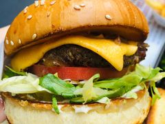 -The Habit Burger Grill 哈比特汉堡(复兴soho店)