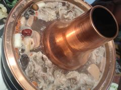 -一只羊·铜锅涮羊肉烧烤