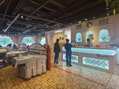 大堂-巴扎美食·新疆菜·西域歌舞表演餐厅(新疆大厦店)
