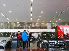 -北京鹏龙瑞星奔驰4s店(来广营店)
