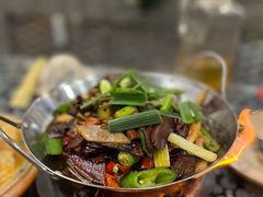 风锅腊舌-黄桷树曹家私房菜(江与城店)