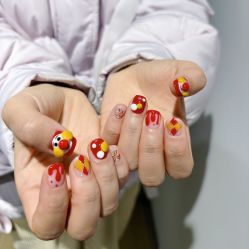 -柴小姐美睫美甲