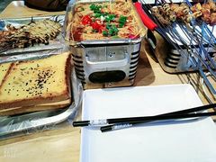 -泰山王老三串旗舰店(万达店)