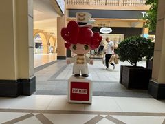 -王府井奥莱临潼小镇(临潼店)
