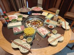 -巴倒烫陆派火锅山庄(南山总店)