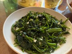 -芦茨金富饭庄·25年老字号·专做稻草鸡
