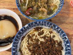 -素椒杂酱面(油篓街店)