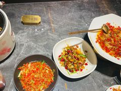 酸辣蝴蝶鱼片-炊烟小炒黄牛肉(浦东世纪汇店)