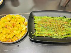 -许哥东北烧烤·铁丳烤串·宫后夹肉(繁花中心店)