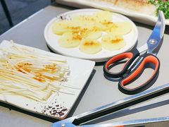 -盛辛巴·东北炭火烤肉(托乐嘉店)