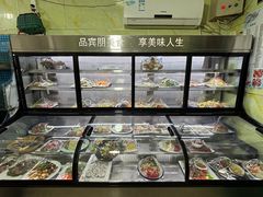 -宾朋海鲜特色美食餐厅·纯手工鲅鱼水饺(兴海路店)