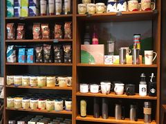 零售区-星巴克(成都机场T2店)