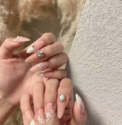 -LILY NAILS美甲美睫