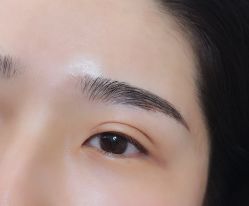 点击看大图 -Yue Show馨选·半永久纹眉纹眼线