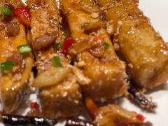-铜锣湾·有麝自然香(渝北财富中心店)