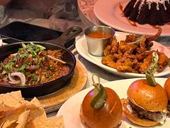 -Chili's Cafe&Bar奇利斯(滨江店)