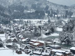 -白川乡与五箇山的合掌构造村落