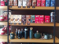 零售区-星巴克(广州东圃天银店)