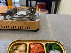 -豚妈妈汤饭·部队锅(南京东路店)