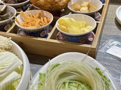 -鸡遇虾煲干锅火锅(小寨金莎店)