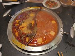 -沸炉重庆老火锅(军事博物馆店)