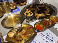 -金会长自助海鲜·烤肉(人民广场店)