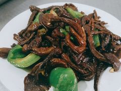 素烧野蘑菇-途肴·老农饭庄(百里峡店)