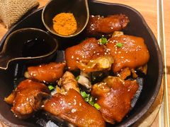 个旧烤猪蹄-云海肴·汽锅鸡·云南菜(高德置地店)