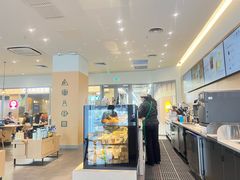 -星巴克臻选(华堂·新辰汇店)