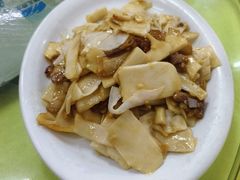 -红炎炎农家菜老字号(金水台店)