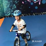 参与美好的平衡车时光，带给宝宝童年回忆