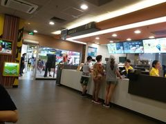 -麦当劳(中山公园龙之梦店)