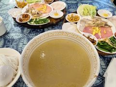 -桥香园云南过桥米线(金马碧鸡店)