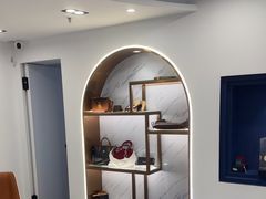 -聚云奢二手奢侈品黄金手表包包回收·中古店(上海店)