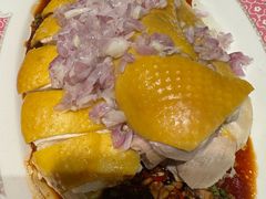 -炆艺乳鸽·煲仔饭大排档(望京来广营店)