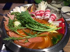 吉卡吉韩国烤肉-香鼎坊江西菜(国奥店)