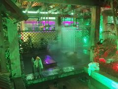 温泉乐园室内-金隅凤山酒店