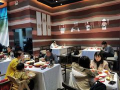 大堂-老湘亲·品鉴湘菜(蔡塘爱琴海店)