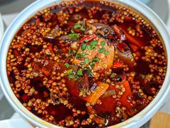 -嫩芽 ·地道重庆菜(十八梯露台夜景店)