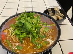 -肥汁米蘭香港米线(长宁来福士店)