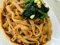 岐山擀面皮-令氏家外家周秦食府(高新店)