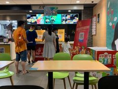 大堂-麦当劳(景城邻里中心店)