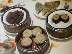 生煎小棠菜锅贴-凤凰楼酒家·粤宴点心(华强北店)