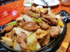 清炒牛柳-满堂春特色餐馆