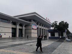 -岳阳东站